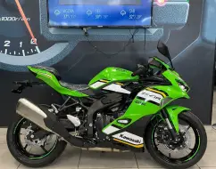 KAWASAKI NINJA ZX-4R KAWASAKI NINJA ZX-4R