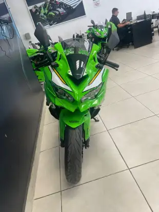 KAWASAKI-NINJA ZX-4R KAWASAKI-NINJA ZX-4R-2025