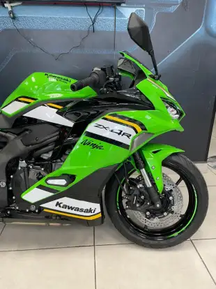 KAWASAKI-NINJA ZX-4R-2025