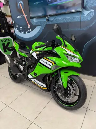 KAWASAKI-NINJA ZX-4RR-2026