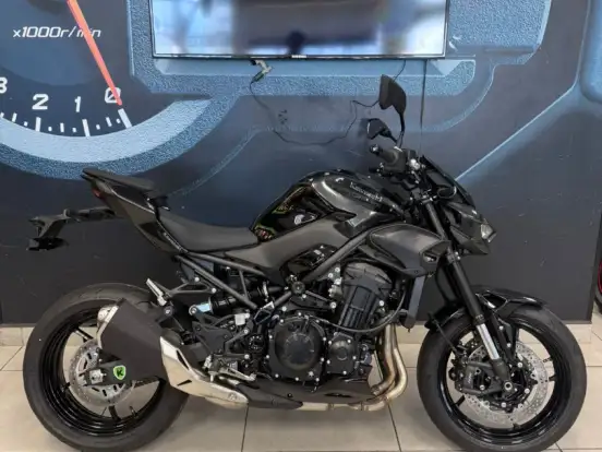 KAWASAKI-Z900 KAWASAKI-Z900-2026