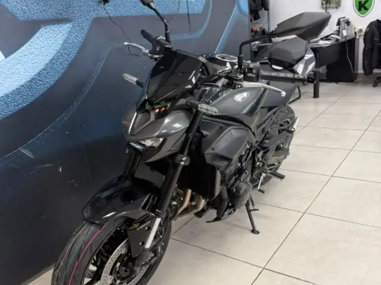 KAWASAKI-Z900 KAWASAKI-Z900-2026