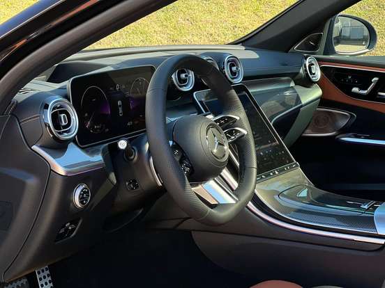 MERCEDES-BENZ-C 300-2025