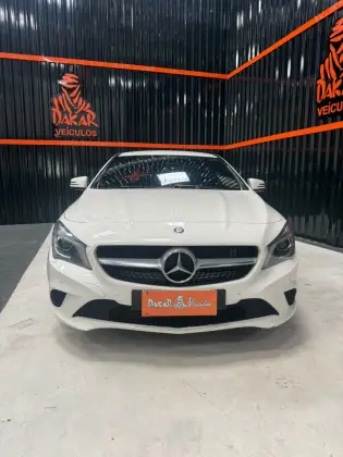 MERCEDES-BENZ CLA 200 1.6 FIRST EDITION TURBO GASOLINA 4P AUTOMATIZADO MERCEDES-BENZ CLA 200 1.6 FIRST EDITION TURBO GASOLINA 4P AUTOMATIZADO