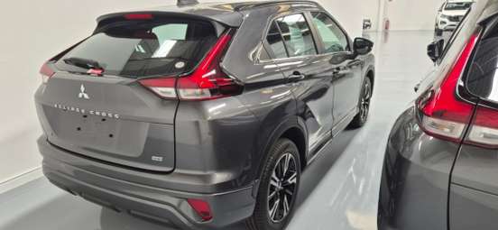 MITSUBISHI-ECLIPSE CROSS-1.5 MIVEC TURBO GASOLINA HPE CVT MITSUBISHI-ECLIPSE CROSS-2026