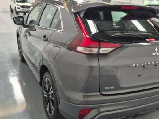 MITSUBISHI-ECLIPSE CROSS-1.5 MIVEC TURBO GASOLINA HPE CVT MITSUBISHI-ECLIPSE CROSS-2026