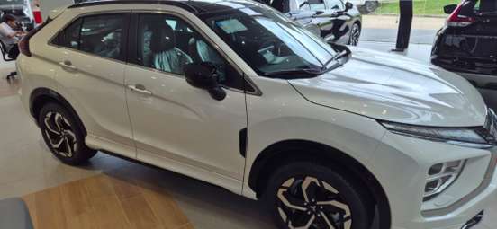 MITSUBISHI-ECLIPSE CROSS-1.5 MIVEC TURBO GASOLINA HPE-S S-AWC CVT MITSUBISHI-ECLIPSE CROSS-2026