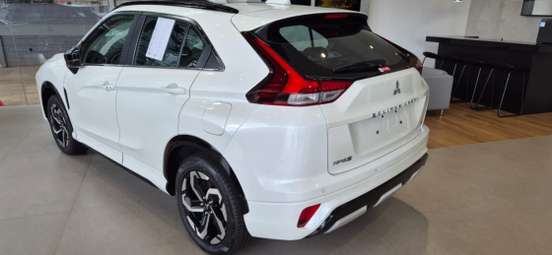 MITSUBISHI-ECLIPSE CROSS-1.5 MIVEC TURBO GASOLINA HPE-S S-AWC CVT MITSUBISHI-ECLIPSE CROSS-2026