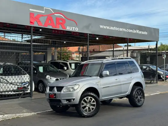 MITSUBISHI PAJERO TR4 2.0 4X4 16V 140CV FLEX 4P AUTOMÁTICO