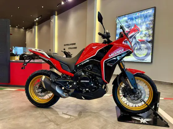 MOTO MORINI X-CAPE 