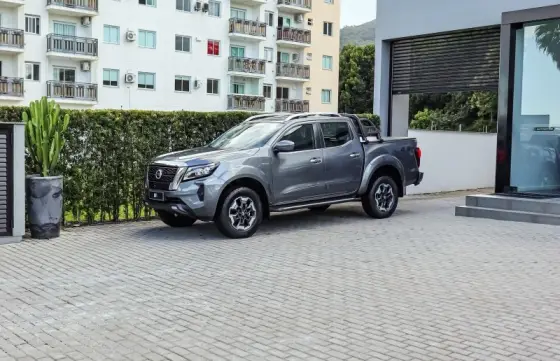NISSAN FRONTIER 2.3 16V TURBO DIESEL PLATINUM CD 4X4 AUTOMÁTICO
