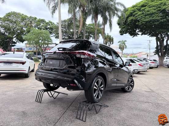 NISSAN-KICKS-2023