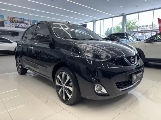 NISSAN MARCH 1.6 SL 16V FLEXSTART 4P XTRONIC