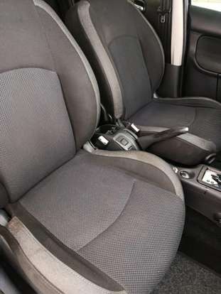 PEUGEOT-207-2009