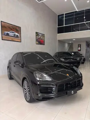 PORSCHE CAYENNE 3.0 V6 E-HYBRID COUPÉ PLATINUM EDITION AWD TIPTRONIC S PORSCHE CAYENNE 3.0 V6 E-HYBRID COUPÉ PLATINUM EDITION AWD TIPTRONIC S