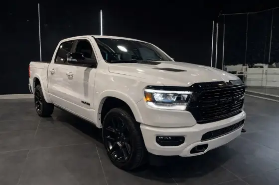 RAM 1500 3.0 HURRICANE 6 BITURBO GASOLINA LARAMIE NIGHT EDITION CD 4X4 AUTOMÁTICO