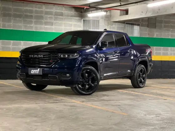 RAM RAMPAGE 2.0 HURRICANE 4 TURBO GASOLINA R/T 4X4 AUTOMÁTICO