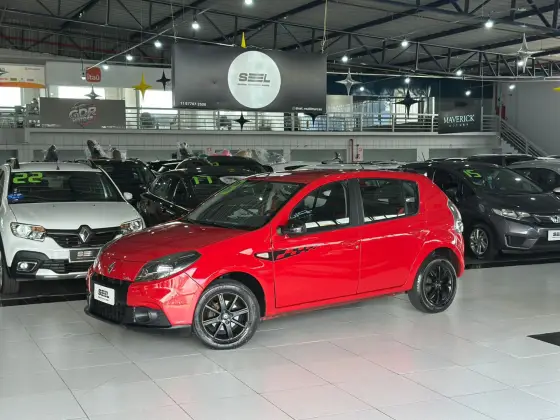 RENAULT SANDERO 1.6 GT LINE LIMITED FLEX 4P MANUAL