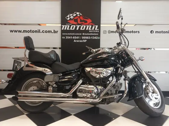 SUZUKI BOULEVARD C1500 