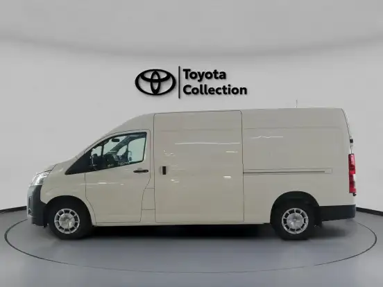 TOYOTA-HIACE-2.8 D-4D TURBO DIESEL FURGÃO DX AUTOMÁTICO TOYOTA-HIACE-2025