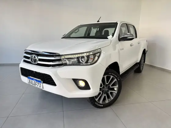 TOYOTA HILUX 2.8 SRX 4X4 CD 16V DIESEL 4P AUTOMÁTICO