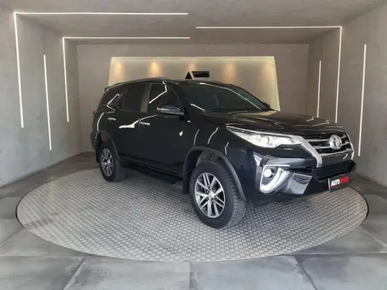 TOYOTA HILUX SW4 2.7 SRV 7 LUGARES 4X2 16V FLEX 4P AUTOMÁTICO