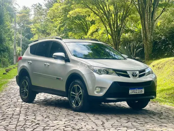 TOYOTA RAV4 2.0 4X2 16V GASOLINA 4P AUTOMÁTICO TOYOTA RAV4 2.0 4X2 16V GASOLINA 4P AUTOMÁTICO