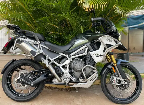 TRIUMPH TIGER 1200 RALLY PRO 