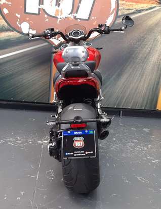 TRIUMPH-ROCKET III R-2021