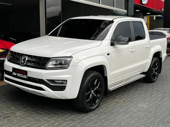 VOLKSWAGEN AMAROK 3.0 V6 TDI DIESEL HIGHLINE CD 4MOTION AUTOMÁTICO