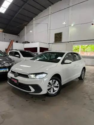 VOLKSWAGEN POLO 1.0 MPI MANUAL VOLKSWAGEN POLO 1.0 MPI MANUAL