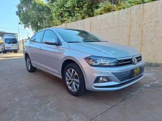 VOLKSWAGEN VIRTUS 1.0 200 TSI COMFORTLINE AUTOMÁTICO