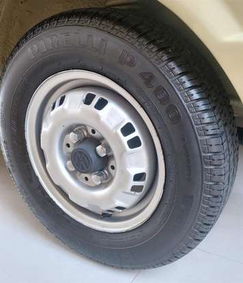 VOLKSWAGEN-GOL-1981