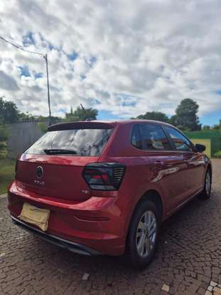 VOLKSWAGEN-POLO-2023