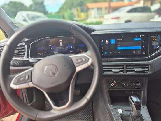 VOLKSWAGEN-POLO-2023