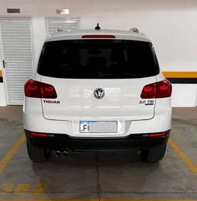 VOLKSWAGEN-TIGUAN-2014