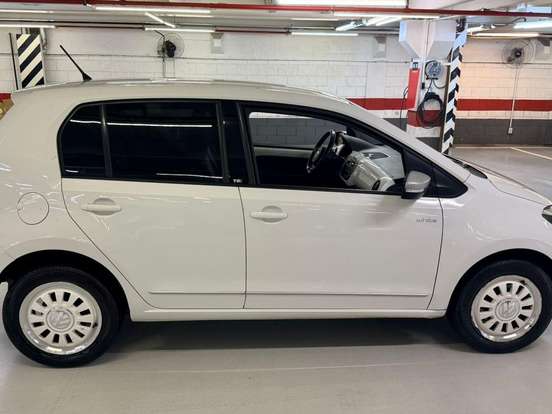 VOLKSWAGEN-UP-1.0 TSI RBW 12V FLEX 4P MANUAL VOLKSWAGEN-UP-2015