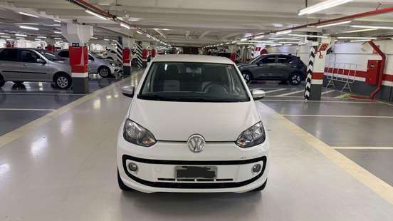 VOLKSWAGEN-UP-2015