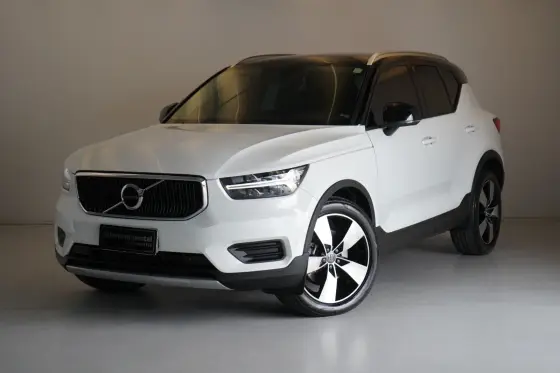 VOLVO XC40 2.0 T5 GASOLINA MOMENTUM AWD GEARTRONIC