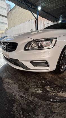 VOLVO-S60-2.0 T6 R-DESIGN GASOLINA 4P AUTOMÁTICO VOLVO-S60-2015