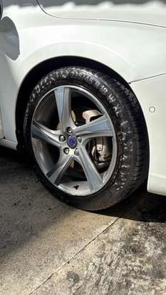 VOLVO-S60-2.0 T6 R-DESIGN GASOLINA 4P AUTOMÁTICO VOLVO-S60-2015