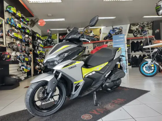 YAMAHA AEROX 160 ABS 