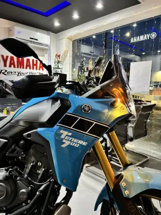 YAMAHA XTZ 700 TÉNÉRÉ YAMAHA XTZ 700 TÉNÉRÉ