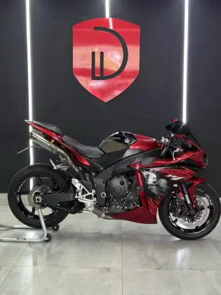 YAMAHA YZF R1 YAMAHA YZF R1