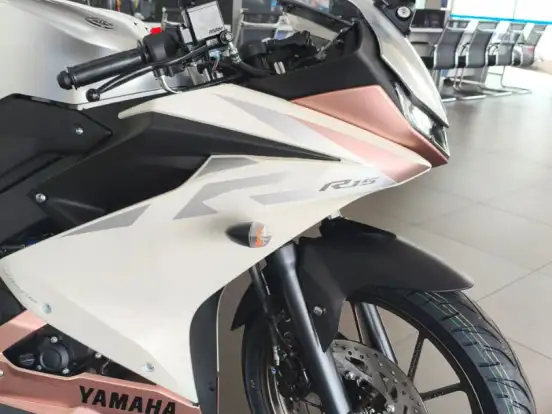 YAMAHA-YZF R15 YAMAHA-YZF R15-2026