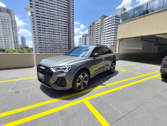 AUDI Q3 2.0 40 TFSI GASOLINA PERFORMANCE BLACK PLUS QUATTRO TIPTRONIC AUDI Q3 2.0 40 TFSI GASOLINA PERFORMANCE BLACK PLUS QUATTRO TIPTRONIC