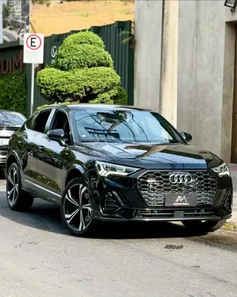 AUDI Q3 2.0 40 TFSI GASOLINA SPORTBACK PERFORMANCE BLACK QUATTRO TIPTRONIC