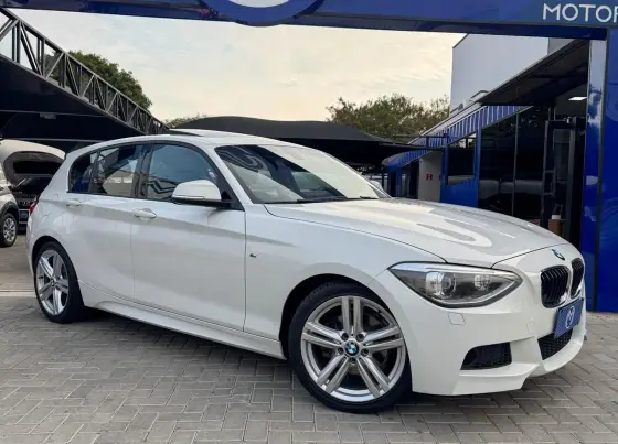 BMW 125i 2.0 M SPORT 16V GASOLINA 4P AUTOMÁTICO BMW 125i 2.0 M SPORT 16V GASOLINA 4P AUTOMÁTICO