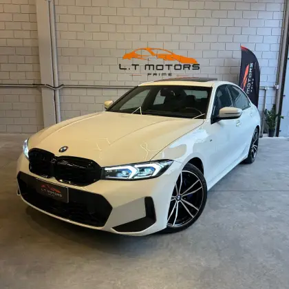 BMW 320i 2.0 16V TURBO FLEX M SPORT AUTOMÁTICO BMW 320i 2.0 16V TURBO FLEX M SPORT AUTOMÁTICO