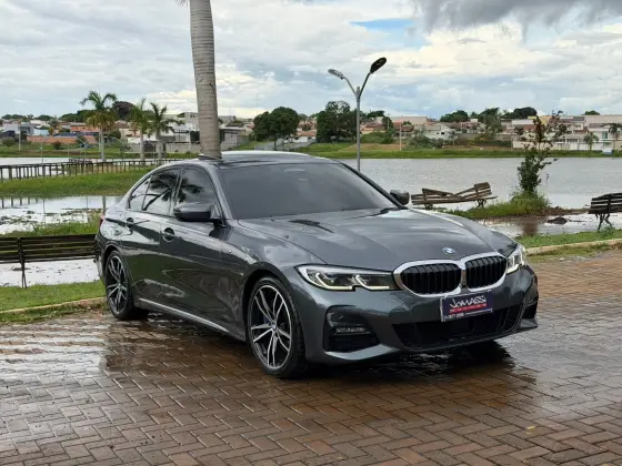 BMW 330i 2.0 16V TURBO GASOLINA M SPORT AUTOMÁTICO BMW 330i 2.0 16V TURBO GASOLINA M SPORT AUTOMÁTICO